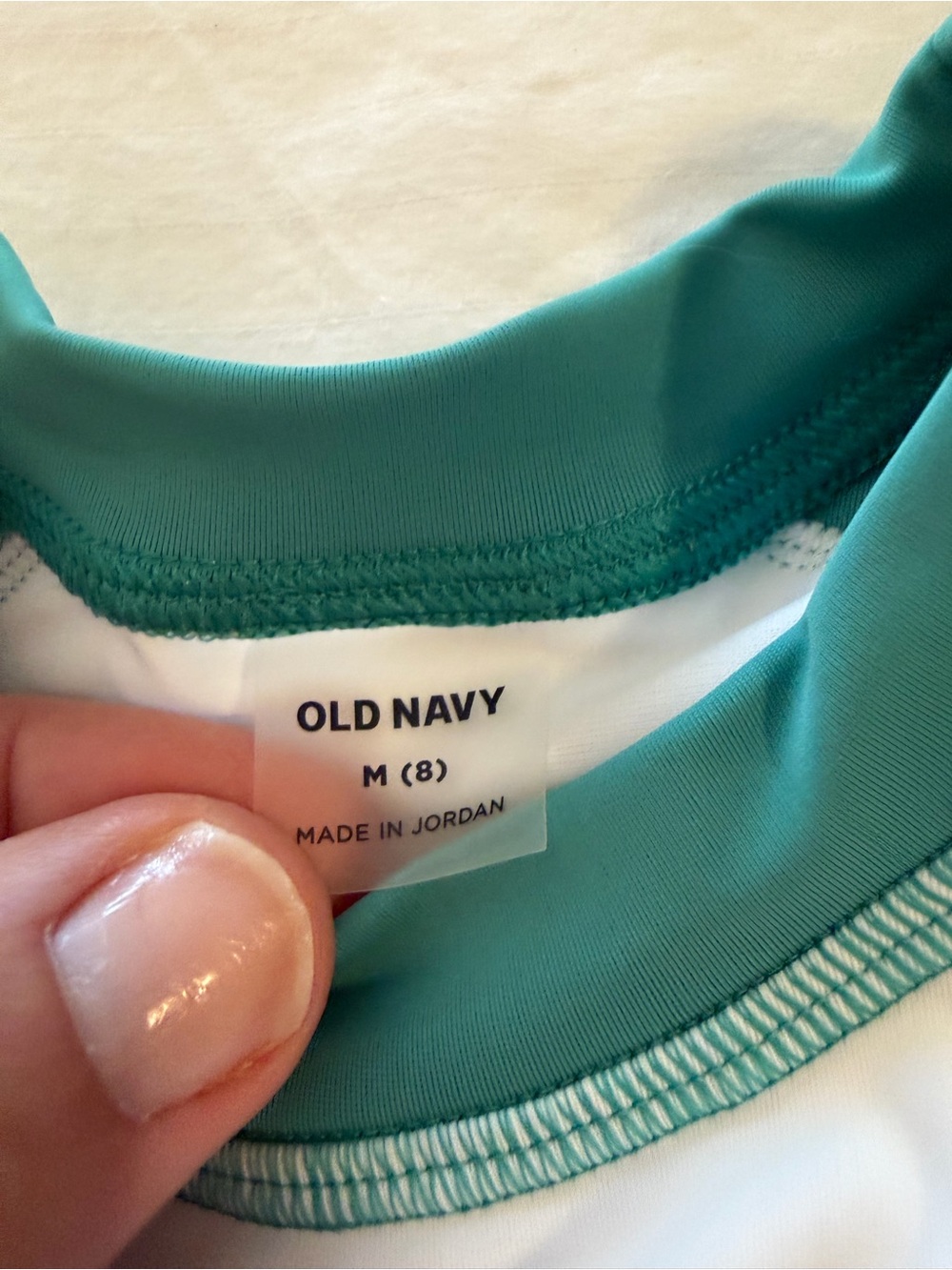 Boys rash guard Old Navy - Picture 2 of 2